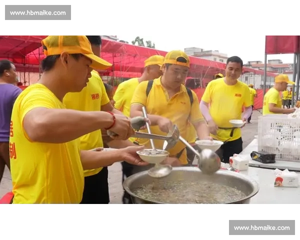 龙舟比赛与龙舟饭的传统渊源:为什么吃龙舟饭成了必不可少的习俗